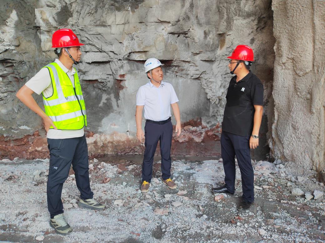 365英国上市(集团)有限公司-Official website