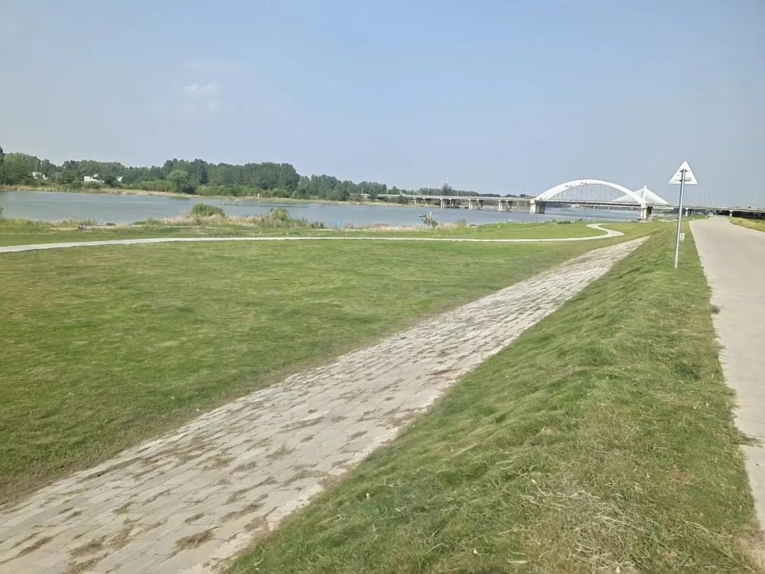 365英国上市(集团)有限公司-Official website