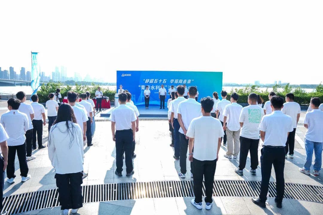 365英国上市(集团)有限公司-Official website