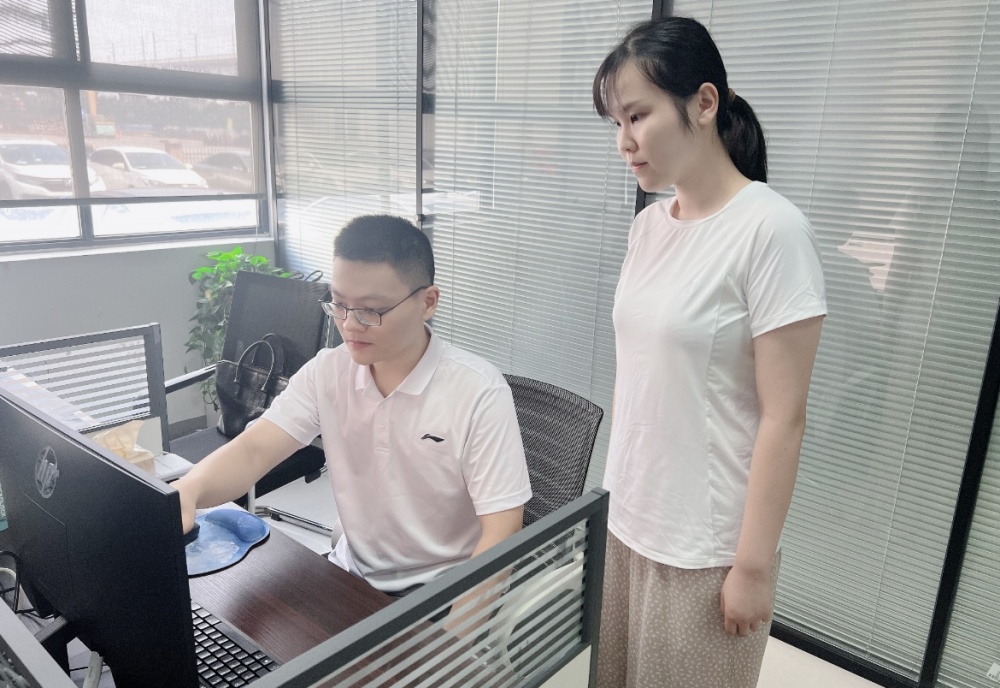 365英国上市(集团)有限公司-Official website