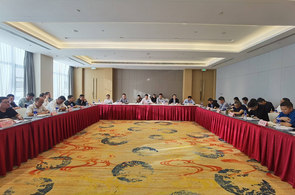 365英国上市一建召开10月份生产调理会暨项目司理月度调理会