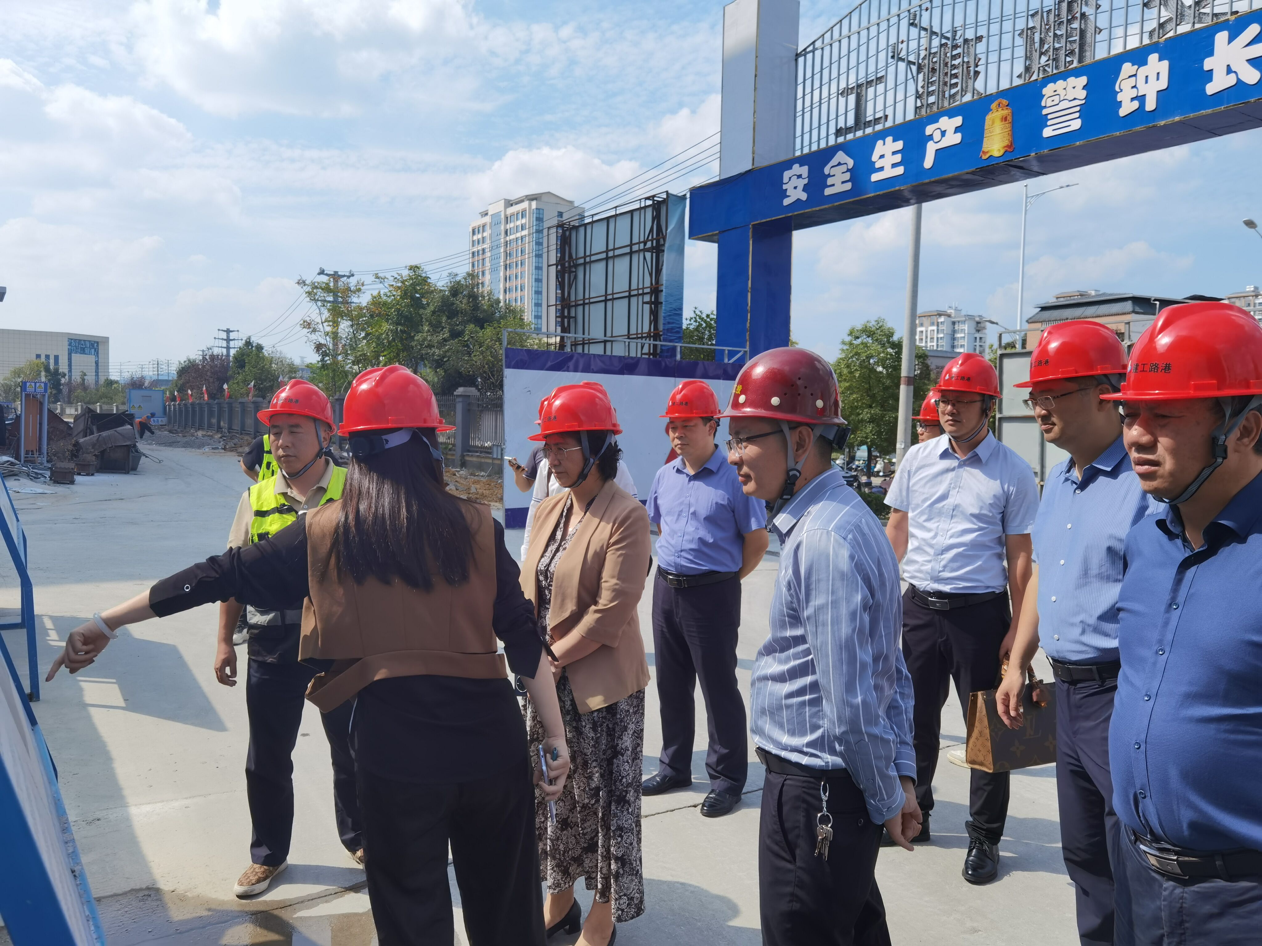 365英国上市(集团)有限公司-Official website