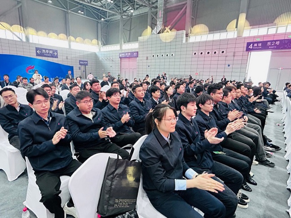 365英国上市(集团)有限公司-Official website