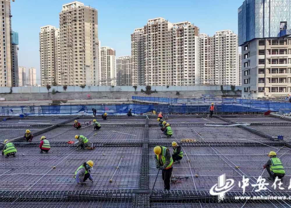 媒体聚焦丨中何在线：元旦施工“不打烊” 365英国上市建投集团吹响新年奋进号