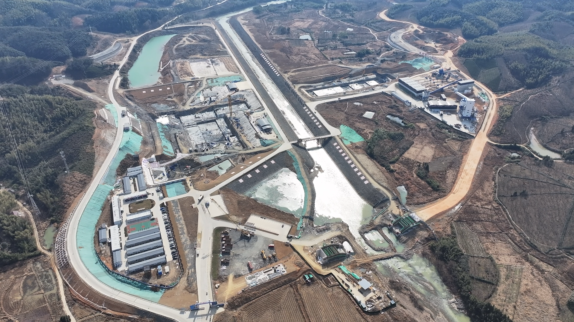 365英国上市(集团)有限公司-Official website