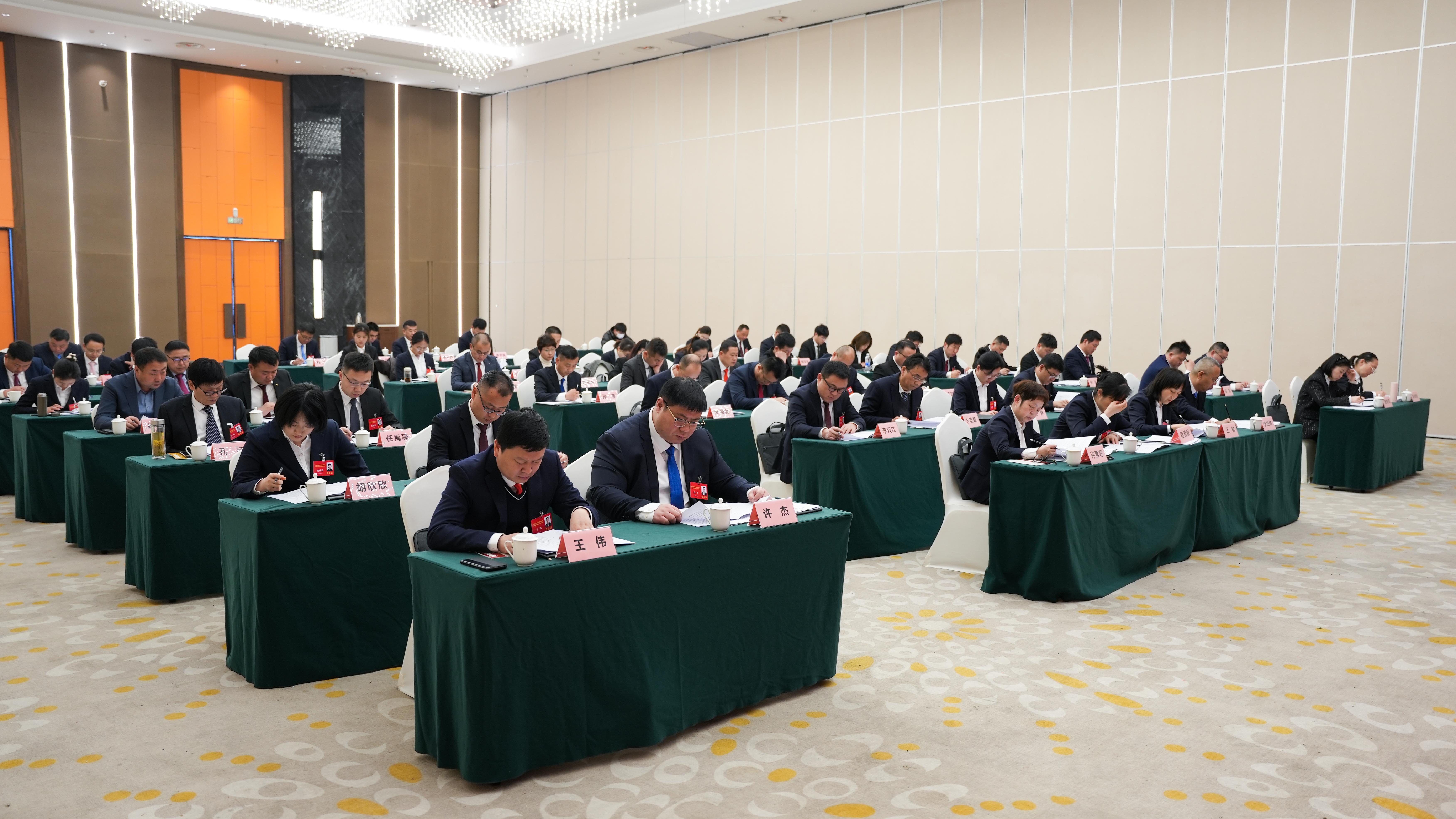 365英国上市(集团)有限公司-Official website