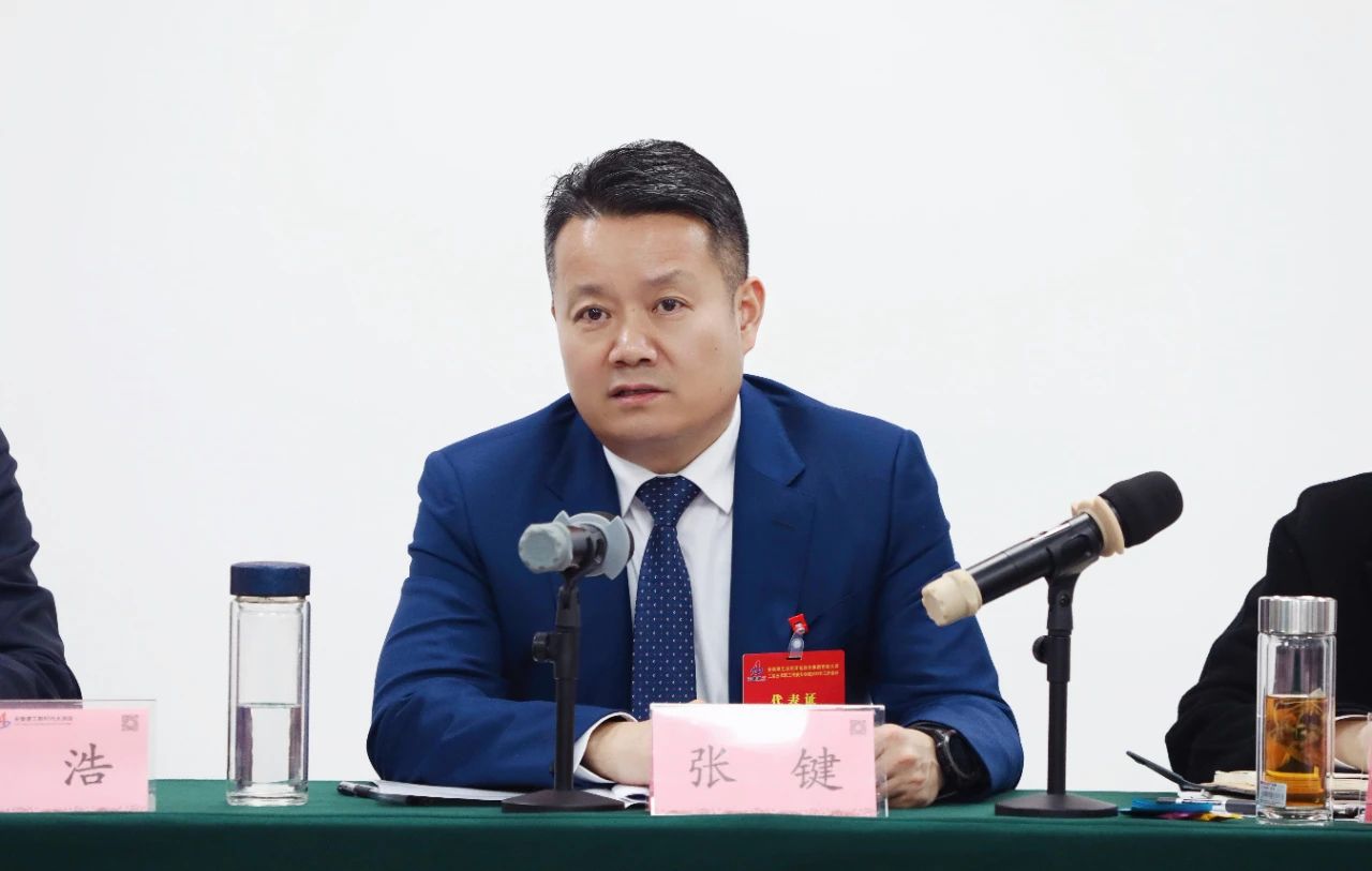 365英国上市(集团)有限公司-Official website