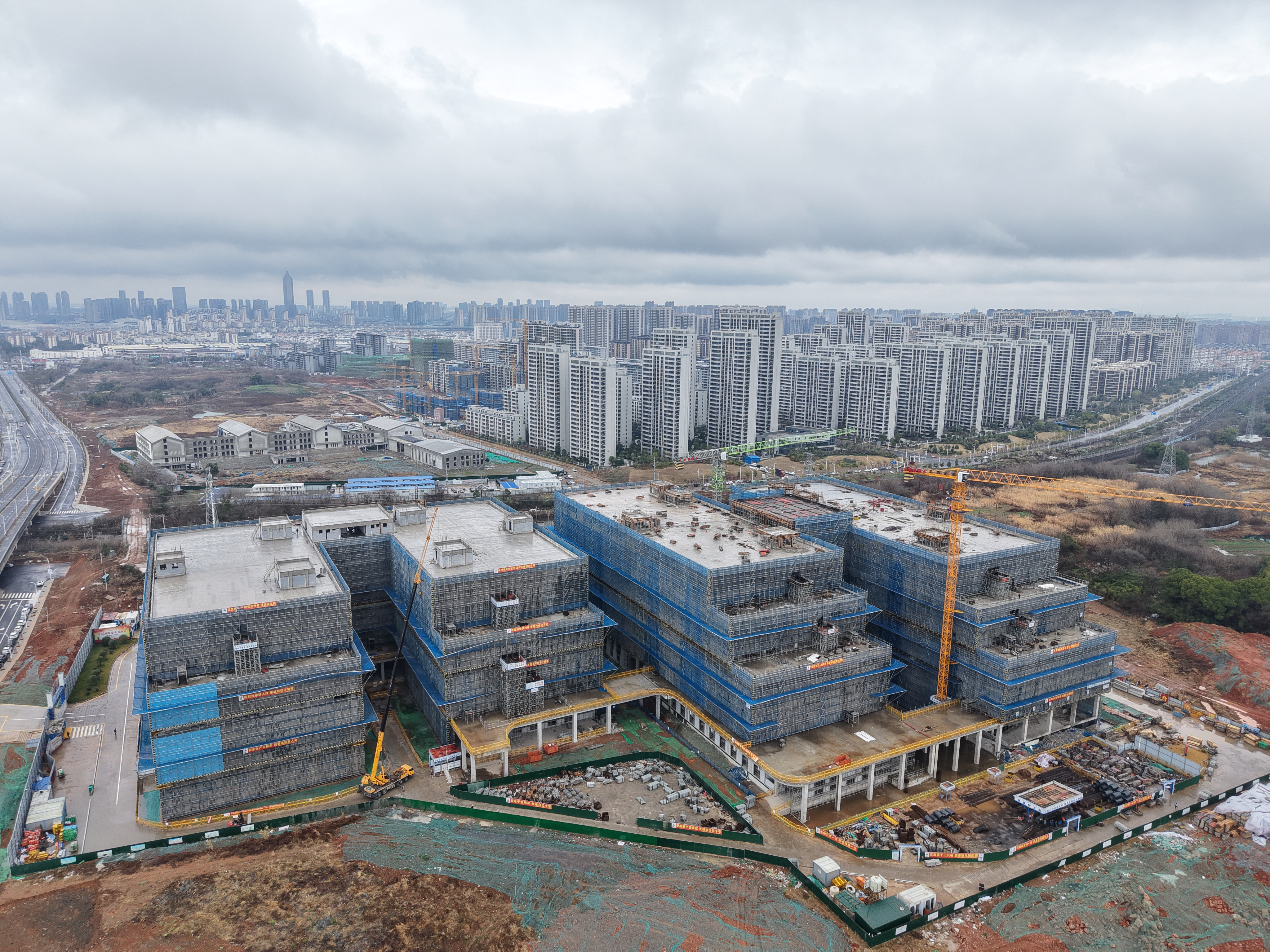 365英国上市(集团)有限公司-Official website