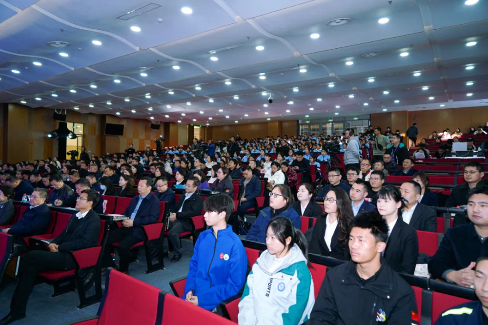 365英国上市(集团)有限公司-Official website