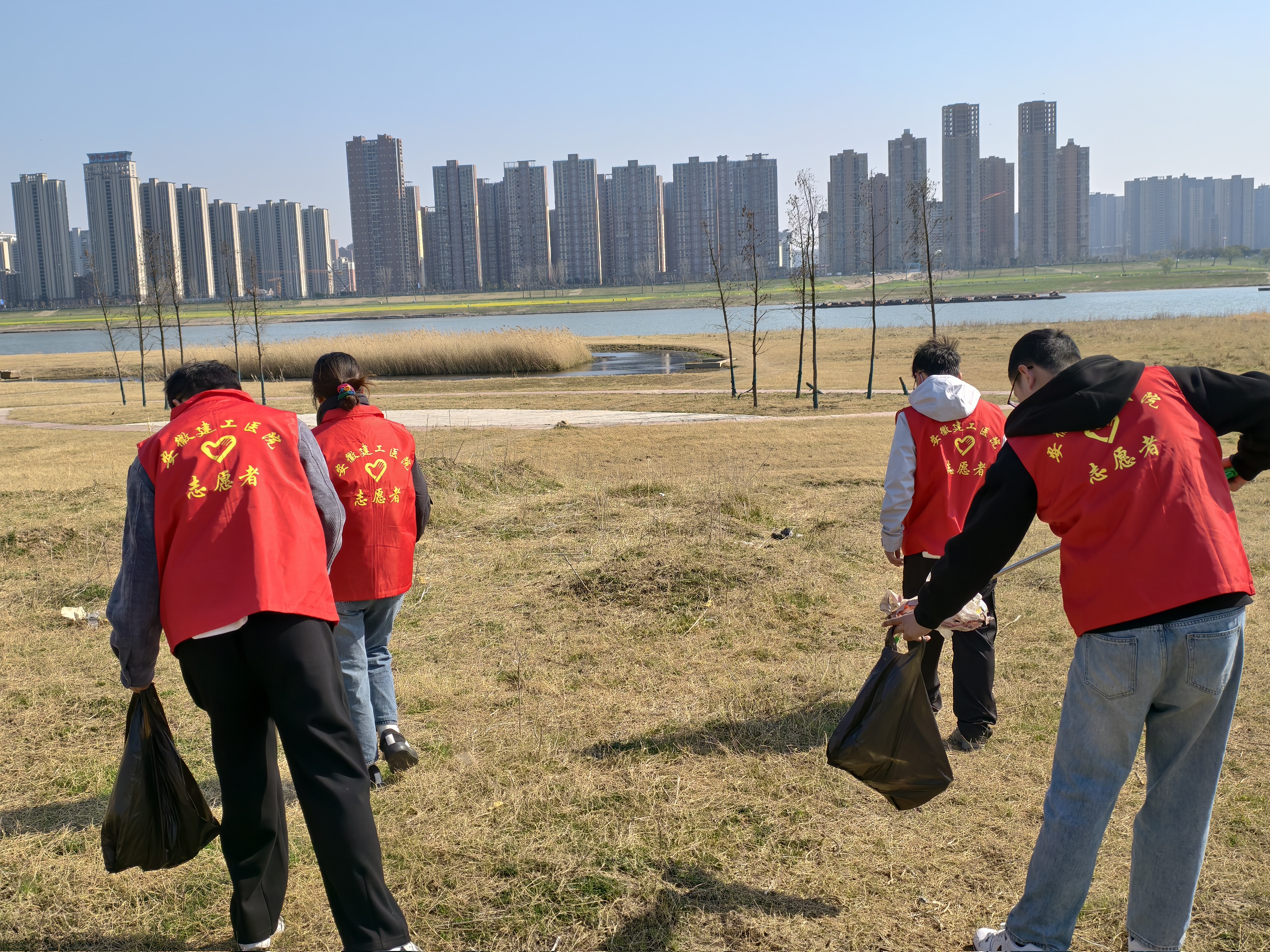 365英国上市(集团)有限公司-Official website