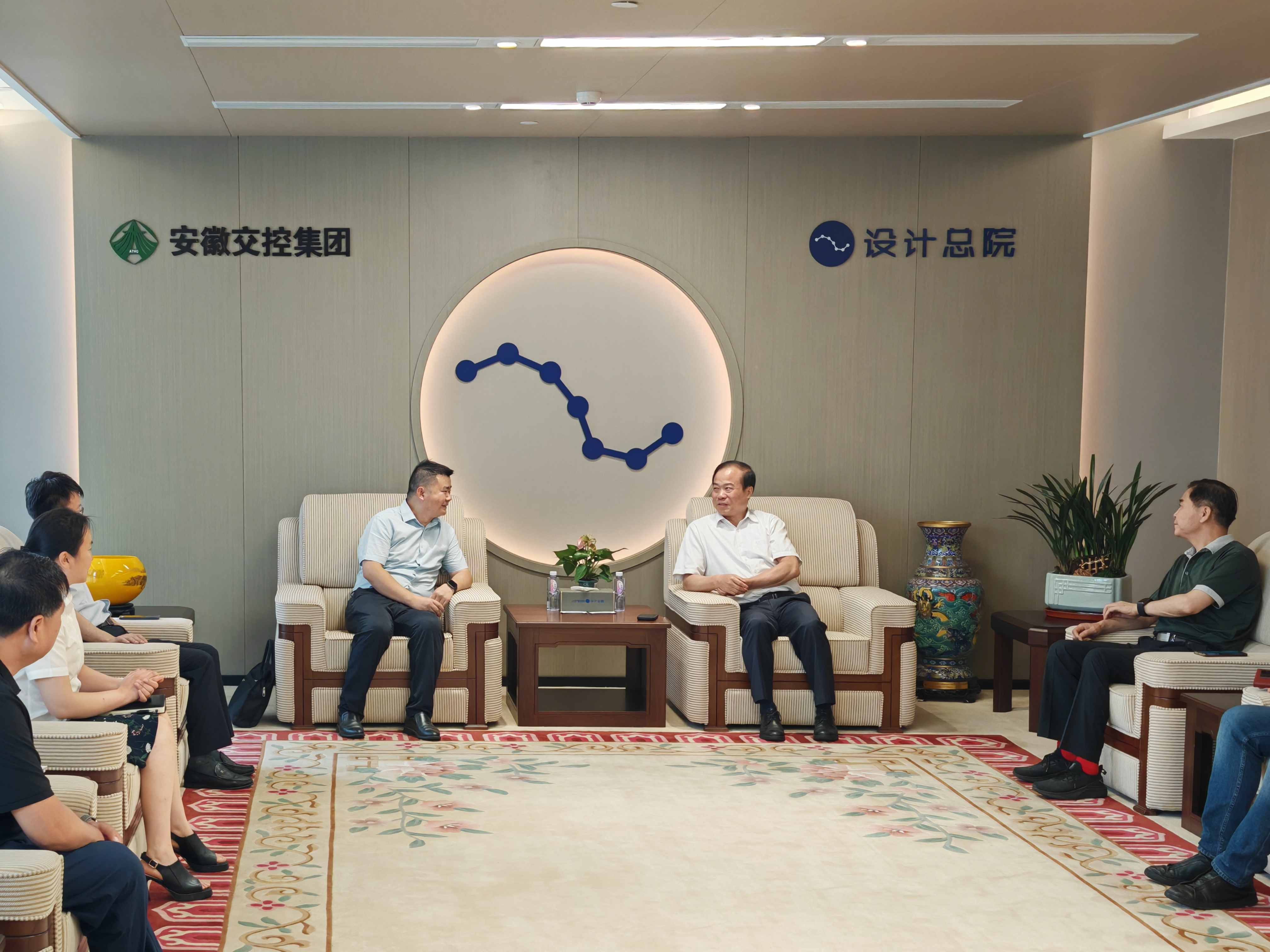 365英国上市(集团)有限公司-Official website