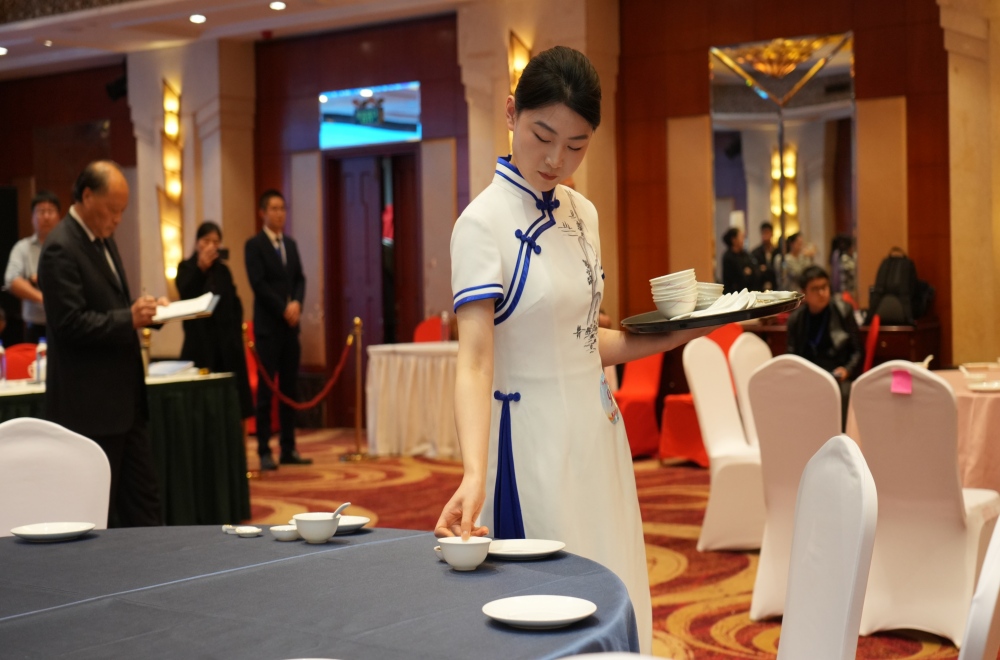 365英国上市(集团)有限公司-Official website