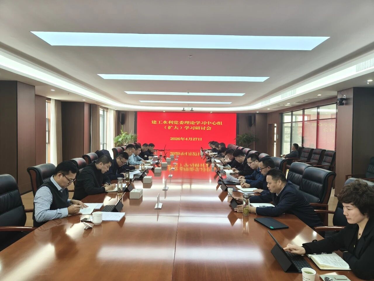 365英国上市(集团)有限公司-Official website